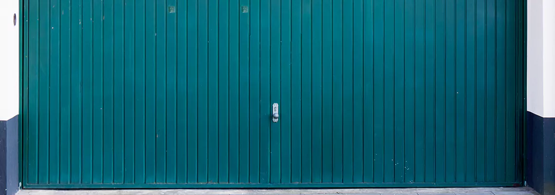 Vinyl Garage Doors Repair Specialists in Bolton, ON