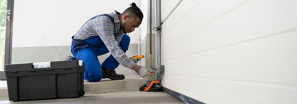 Repair Garage Door Not Closing But Light Flashing in Bolton, ON
